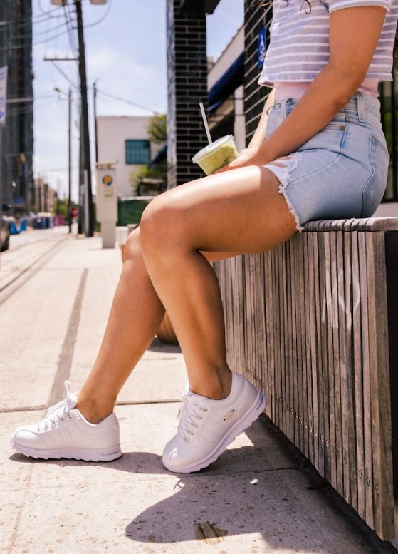 Women's Changeover II Sneaker