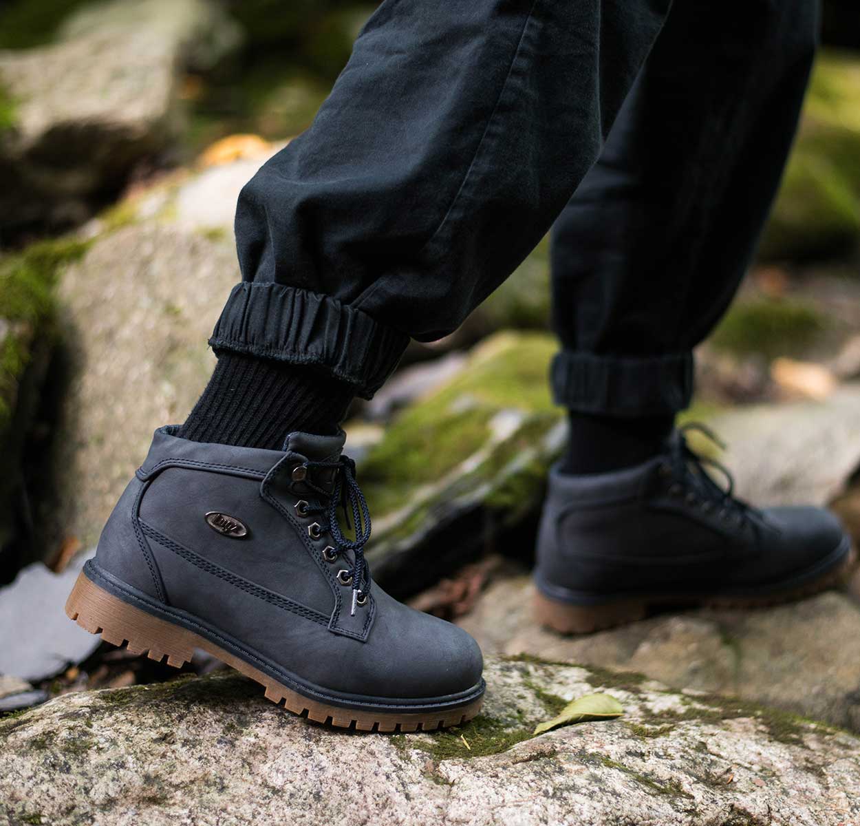 Womens Mantle Mid Boot