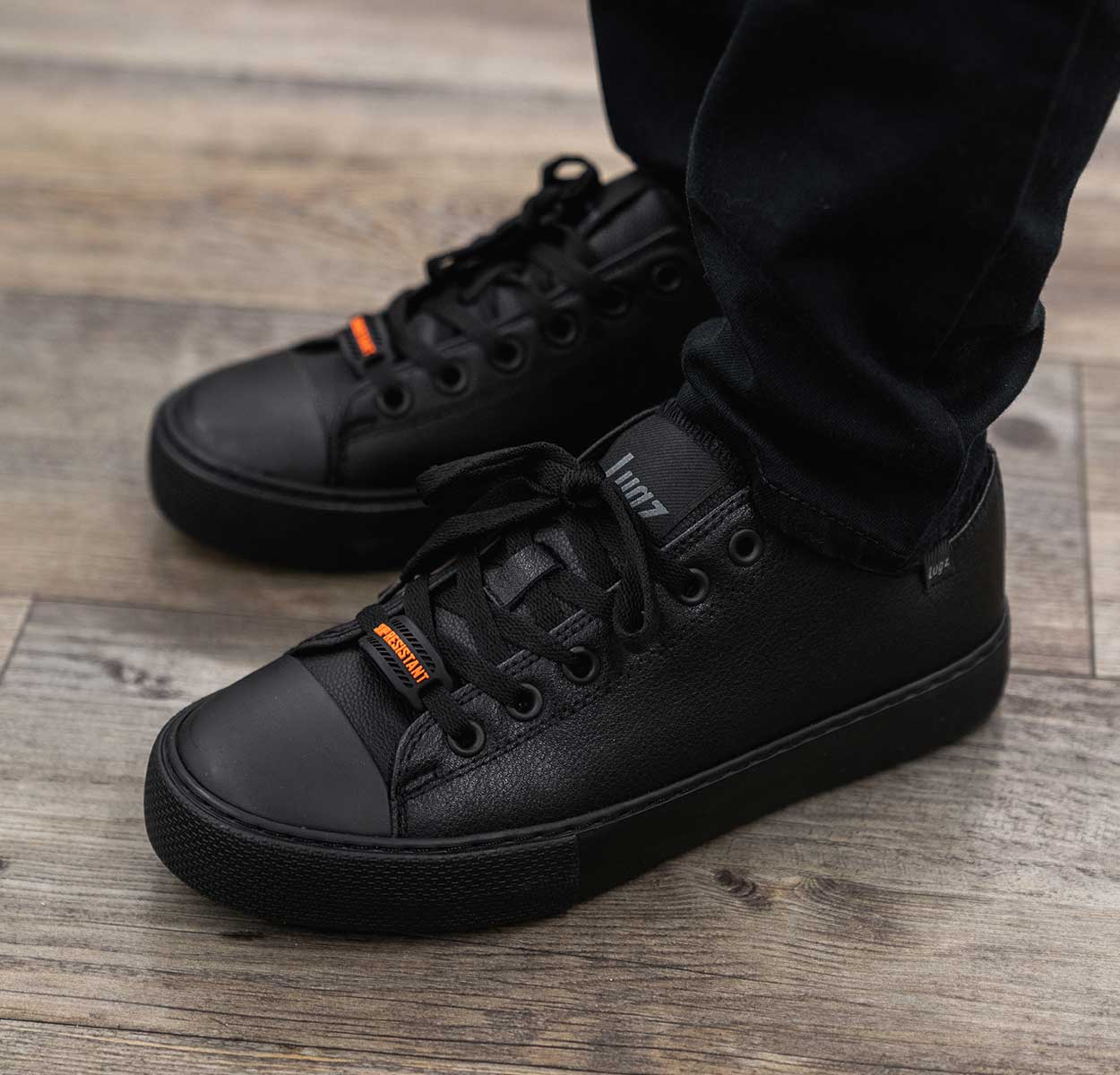 Womens Stagger Lo Work Sneaker 2