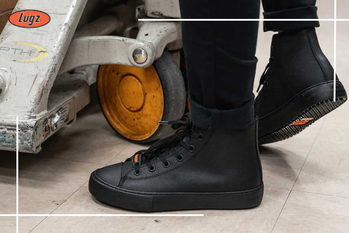 7 Best Work Footwear for Women